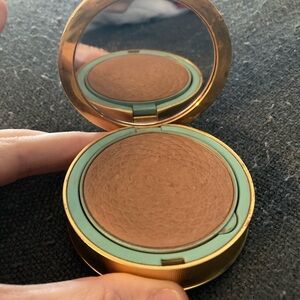GUCCI sun kissed glow bronzer